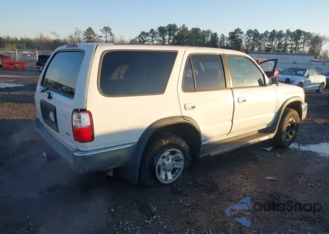 2001 Toyota 4Runner Sr5 V6 from USA, damaged, VIN JT3GN86R110202128